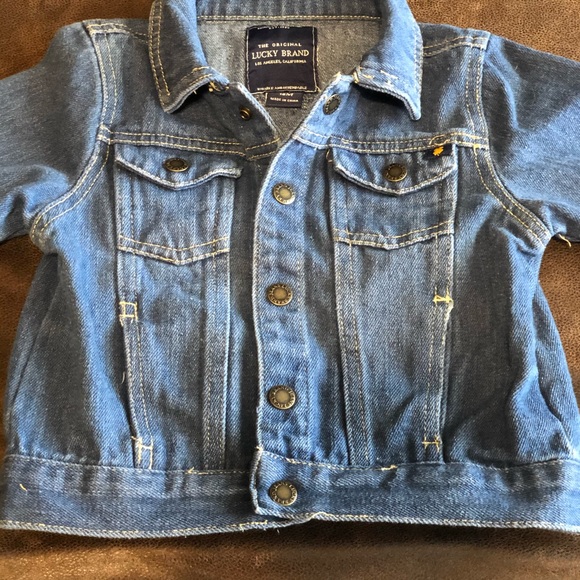 ❤️2/$25❤️ - Picture 2 of 5